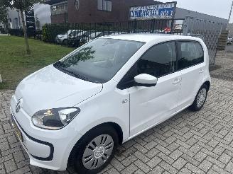 krockskadad bil auto Volkswagen Up! 1.0 BLEU MOTION LICHTE SCHADE BOUWJAAR 2016  4350 EURO VAST 2016/7