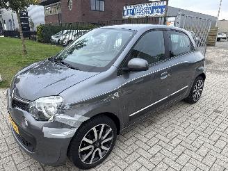 Coche accidentado Renault Twingo 0.9 AUTOMAAT DYNAMIQUE 1e EIGENAAR BOUWJAAR 2017 6900 EURO 2017/2