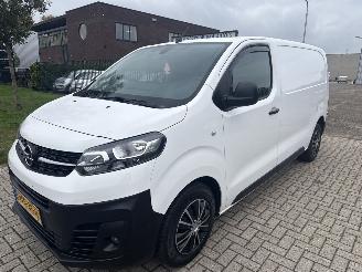 skadebil bedrijf Opel Vivaro 2.0 CDTI AUTOMAAT L2H1 EDITION BOUWJAAR 2020  6999 EURO EX BTW 2020/3