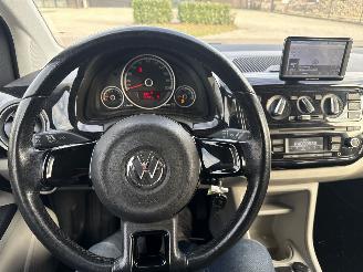 Volkswagen Up! 1.0 HIGH UP! BOUWJAAR 2013 LICHTE SCHADE 3850 EURO picture 12