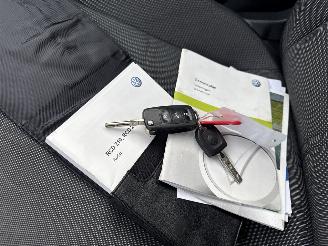 Volkswagen Up! 1.0 BLEUMOTION MET SPUITWERK! BOUWJAAR 2016  4200 EURO VAST! picture 13