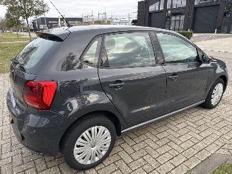 Volkswagen Polo 1.0 EASY LINE LICHTE SCHADE! BOUWJAAR 2016 74447 KM 5999 EURO picture 5