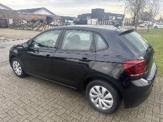 Volkswagen Polo 1.0 BOUWJAAR 2020 MET RIJDBARE SCHADE! VASTE PRIJS! 8750 EURO picture 2