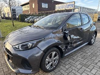 Mazda 2 1.5 EXCLUSIVE-LINE AUTOMAAT HYBRID BOUWJAAR 2024 12750 EURO picture 3