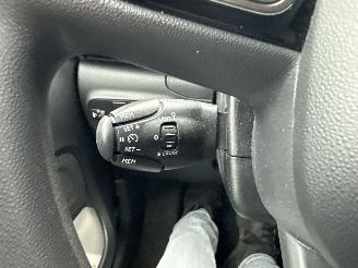 Citroën C3 1.2 PURETECH C-SERIES LICHTE SCHADE! BOUWJAAR 2022 picture 16