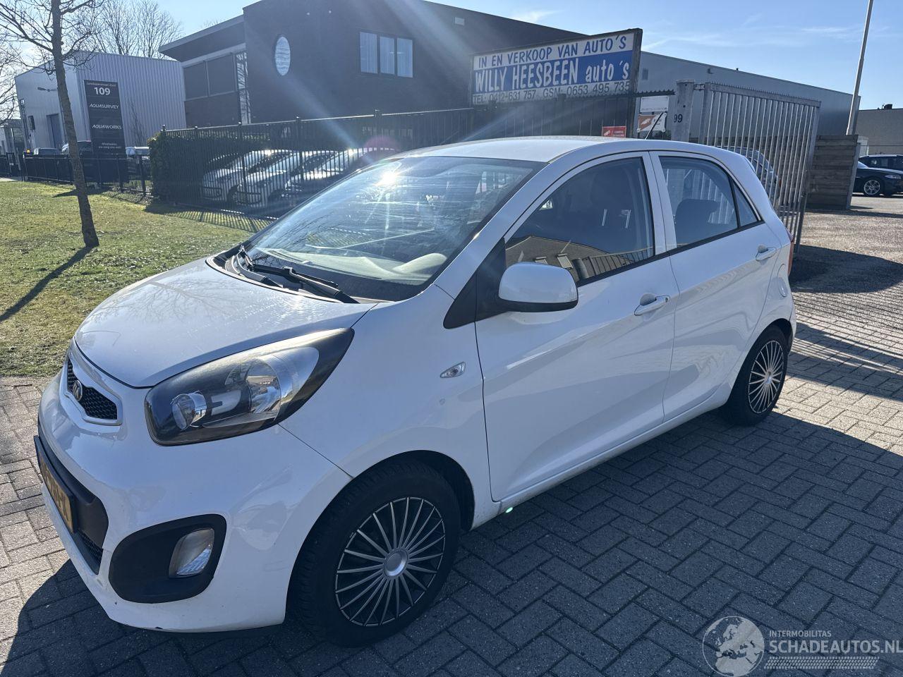 Kia Picanto 1.0 CVVT ECONOMY  AIRCO LICHTE SCHADE! BOUWJAAR 2014 2150 EURO