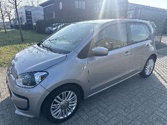 škoda osobní automobily Volkswagen Up! 1.0 BLEUMOTION 111000 KM NAP BOUWJAAR 2016 SCHERP! 4850 EURO 2016/7