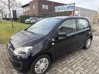 uszkodzony samochody osobowe Volkswagen Up! 1.0 BLEUMOTION 97000 KM NAP BOUWJAAR 2016 5700 EURO SCHERP 2016/4