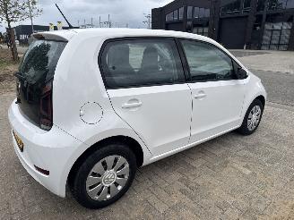 Volkswagen Up! 1.0 UP! VAN 2e EIGENAAR 111880 KM NAP! BOUWJAAR 2019  5350 EURO picture 4