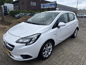skadebil auto Opel Corsa-E 1.4 EDITION RIJDBAAR BOUWJAAR 2016 78144 KM  4999 EURO 2016/7