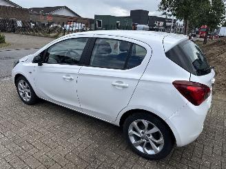Opel Corsa-E 1.4 EDITION RIJDBAAR BOUWJAAR 2016 78144 KM  4999 EURO picture 2