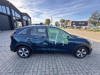 Kia Niro 1.6 HYBRID FIRST EDITION 2016 2e EIGENAAR 2016   7999 EURO picture 5