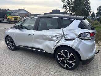 Renault Scenic 1.3 BOSE AUTOMAAT RIJDBAAR! 84816 KM BOUWJAAR 2018  8500 EURO picture 4