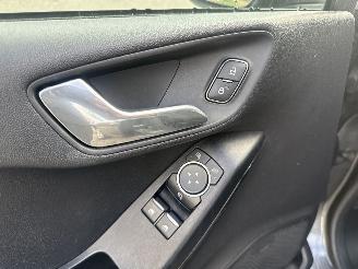 Ford Fiesta 1.1 TREND ZEER MOOI KLEP ACHTERBUMPER BOUWJAAR 2018 5850 picture 8