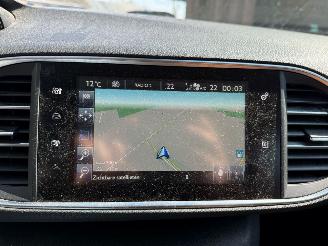 Peugeot 308 1.6 HDI LEER NAVI picture 20