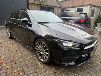 Mercedes Cla-klasse 180 AMG LINE NETTE AUTO! picture 3