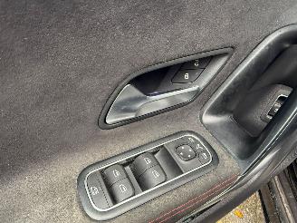 Mercedes Cla-klasse 180 AMG LINE NETTE AUTO! picture 20