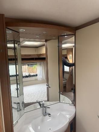 Hobby Premium 460 UFE DE LUXE NIEUW STAAT picture 22