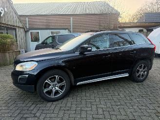 Volvo Xc-60 2.0 T5 LEER PANO AUT NL AUTO picture 4