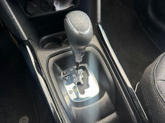 Peugeot 2008 1.2 puretech Allure AUT! navi pano camera picture 21