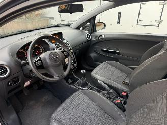 Opel Corsa 1.2 Blitz  AIRCO NAVI NL AUTO picture 14