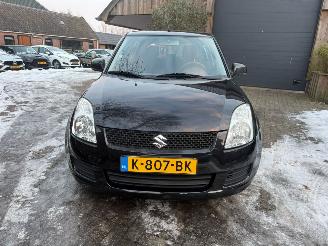 Suzuki Swift 1.3 AIRCO 5DRS SPORTVELGEN picture 5