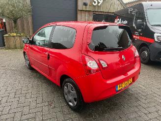 Renault Twingo 1.2 AIRCO CRUISE CENTRAAL picture 5