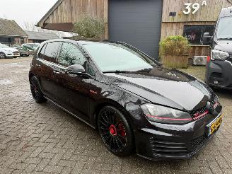 Vaurioauto  passenger cars Volkswagen Golf 2.0 GTI PANO LEER STOELVERWARMING ACC 2015/1