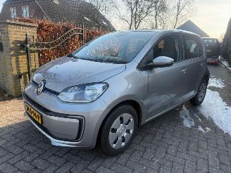 Damaged car Volkswagen e-Up! STYLE AIRCO STOELVERWARMING MULTISTUUR 2022/2