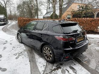 Auto incidentate Lexus Ct 200H LUXERY LINE NAVI CRUISE LEER 2014/8