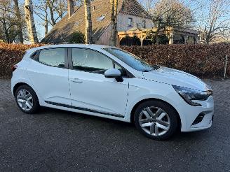 Renault Clio 1.0 TCE ZEN NAVI PDC picture 3