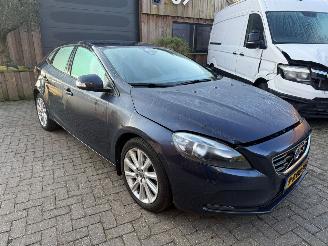 Volvo V-40 1.6 T3 KINETIC picture 8