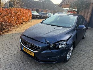 Volvo V-40 1.6 T3 KINETIC picture 10