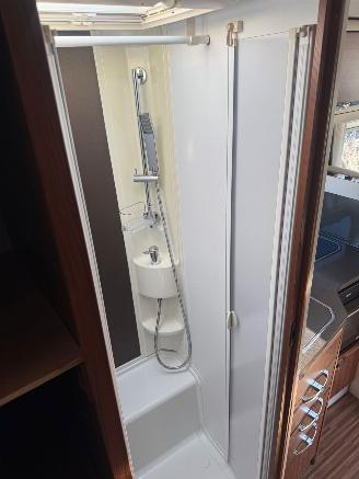 Fiat Camper ADRIA CORAL PLUS S 670SL AIRCO LENTGE BEDDEN TUSSEN DEUR picture 25