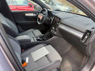 Volvo XC40 2.0 B4 CORE NL NIEUW picture 16