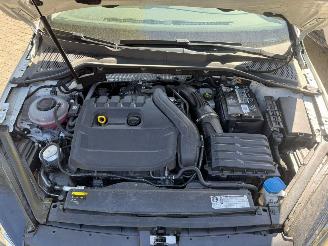 Volkswagen Golf 1.5 TSI AUT R-LINE 150 PS picture 32