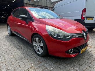 Auto incidentate Renault Clio 1.5DCI AIRCO NAVI PDC 2013/2