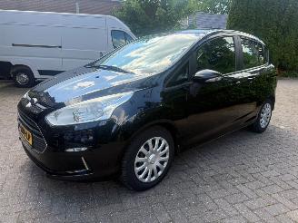 Voiture accidenté Ford B-Max 1.0 AIRCO STOELVERWARMING  PDC TREKHAAK 2014/9