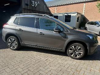 Peugeot 2008 1.2 AUTOMAAT PANO 39000!! NAVI CAMERA picture 4