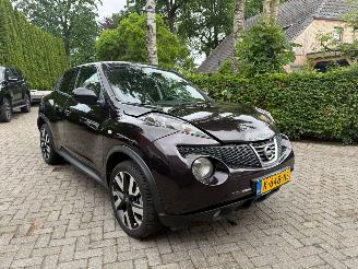Vaurioauto  passenger cars Nissan Juke 1.6 NAVI CAMERA LUXE 2013/4