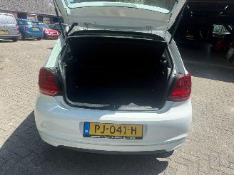 Volkswagen Polo 1.0 5DRS AIRCO NAVI CRUISE picture 11