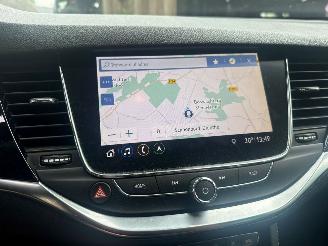 Opel Astra SPORTS ELEGANCE 1.2 LUXE UITVOERING LEDER NAVI KEYLES STOELVERWARMING picture 23