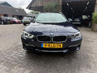 BMW 3-serie 320 I AUT HIGH EXECUTIVE SPORT picture 9