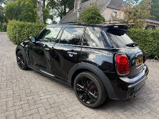 Mini Cooper 1.5 COOPER  AUT! PANO JWC PAKKET DEALER ONDERHOUDEN picture 8