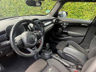 Mini Cooper 1.5 COOPER  AUT! PANO JWC PAKKET DEALER ONDERHOUDEN picture 18