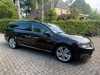 Volkswagen Passat 2.0 DSG LEER PANO picture 2