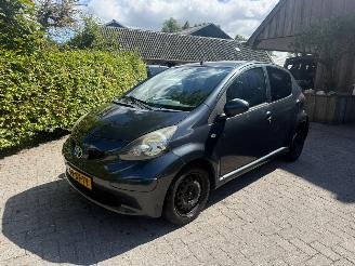  Toyota Aygo 1.4D 5DRS AIRCO 2006/5