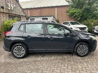 Peugeot 2008 1.2 ACTIVE AIRCO NAVI  CRUISE picture 5