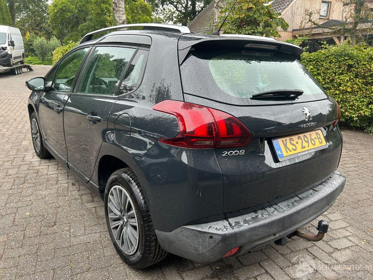 Peugeot 2008 1.2 ACTIVE AIRCO NAVI  CRUISE