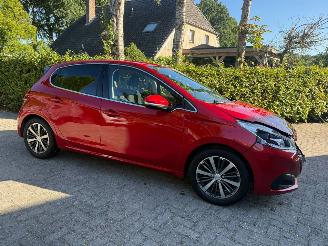 krockskadad bil auto Peugeot 208 1.2 ALLURE CLIMA NAVI CAMERA NL AUTO 2019/8